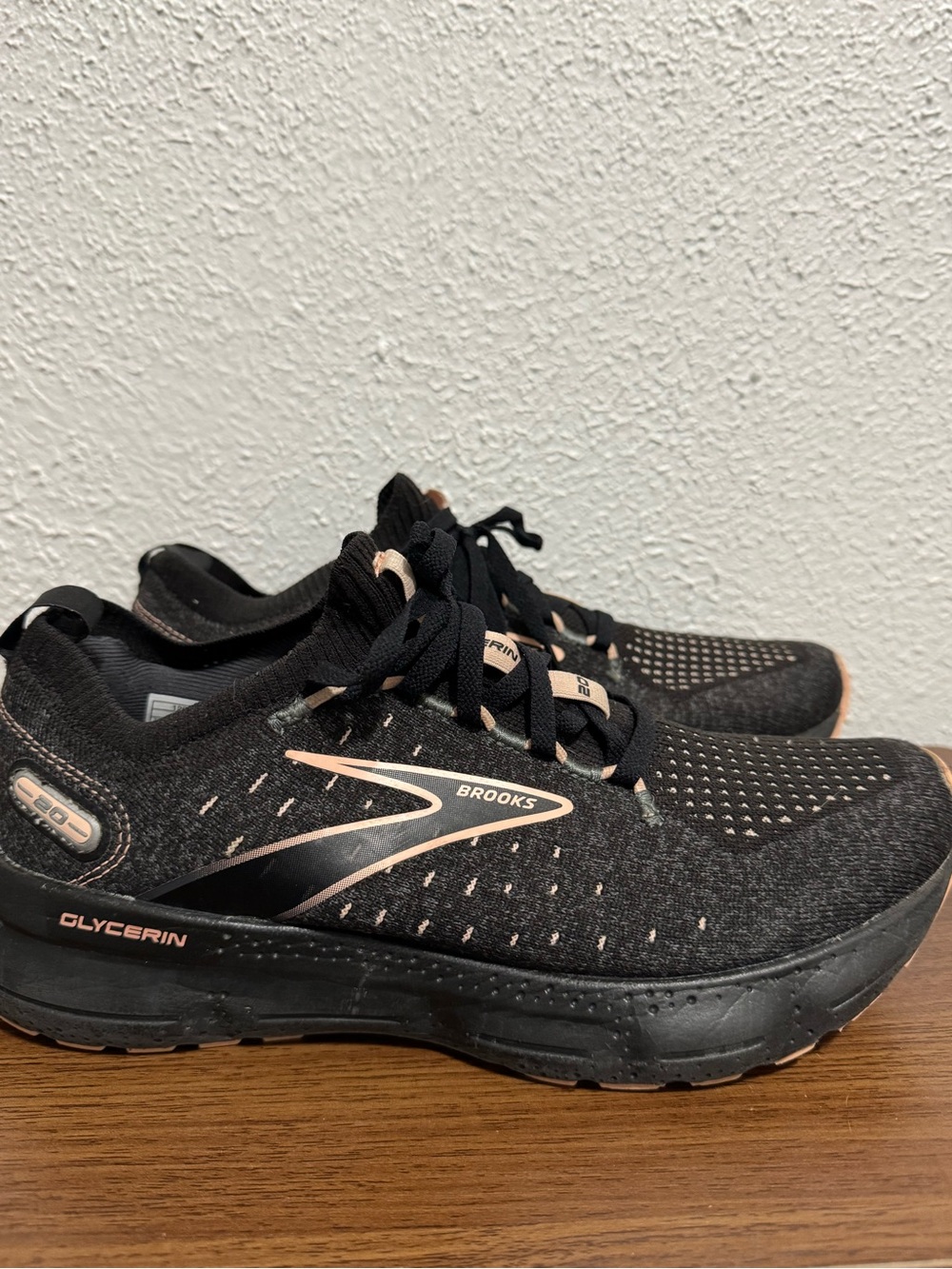 Brooks StealthFit Glycerin Running Shoes - Picture 2 of 8